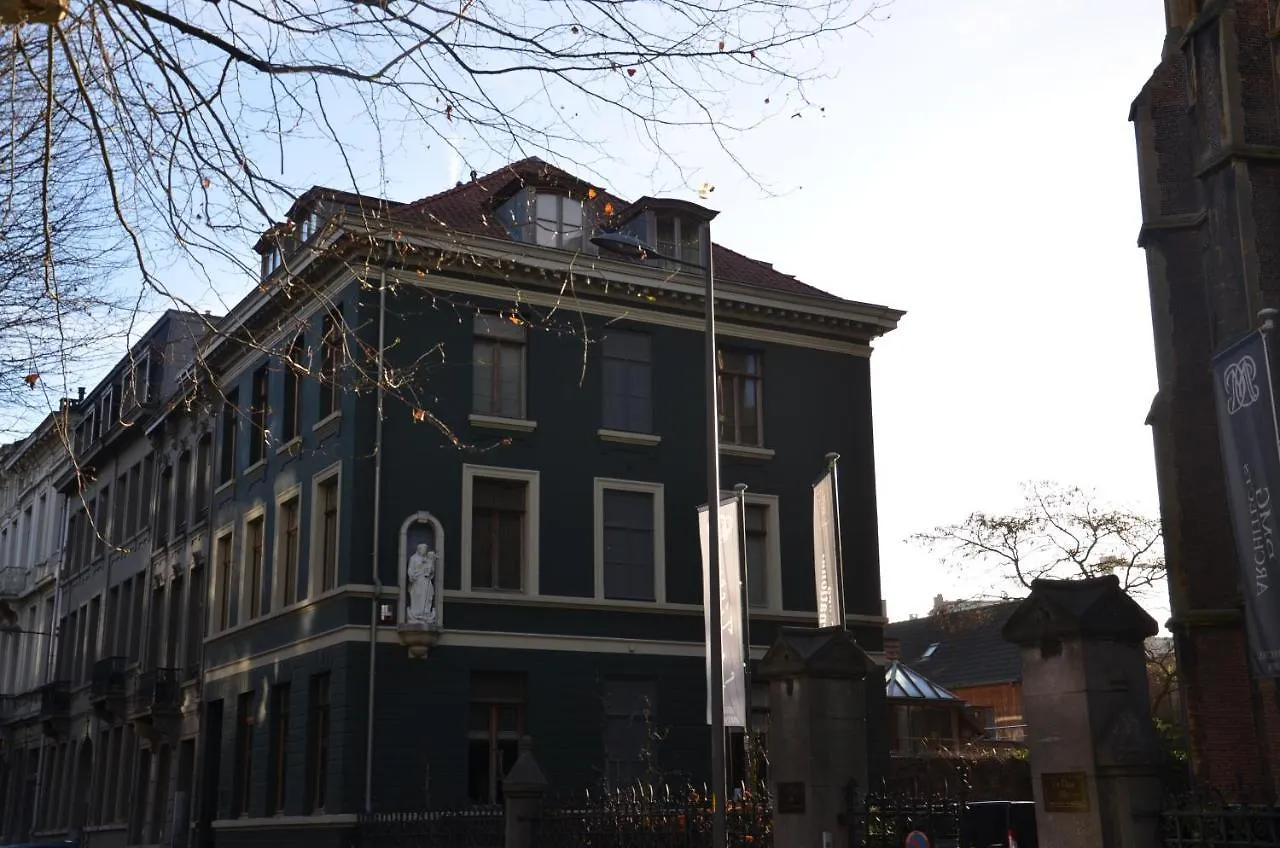 ***  Hotel Le Tissu Antwerp Belgium