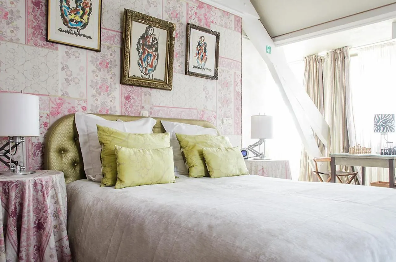 Hotel Le Tissu Antwerp 3*,