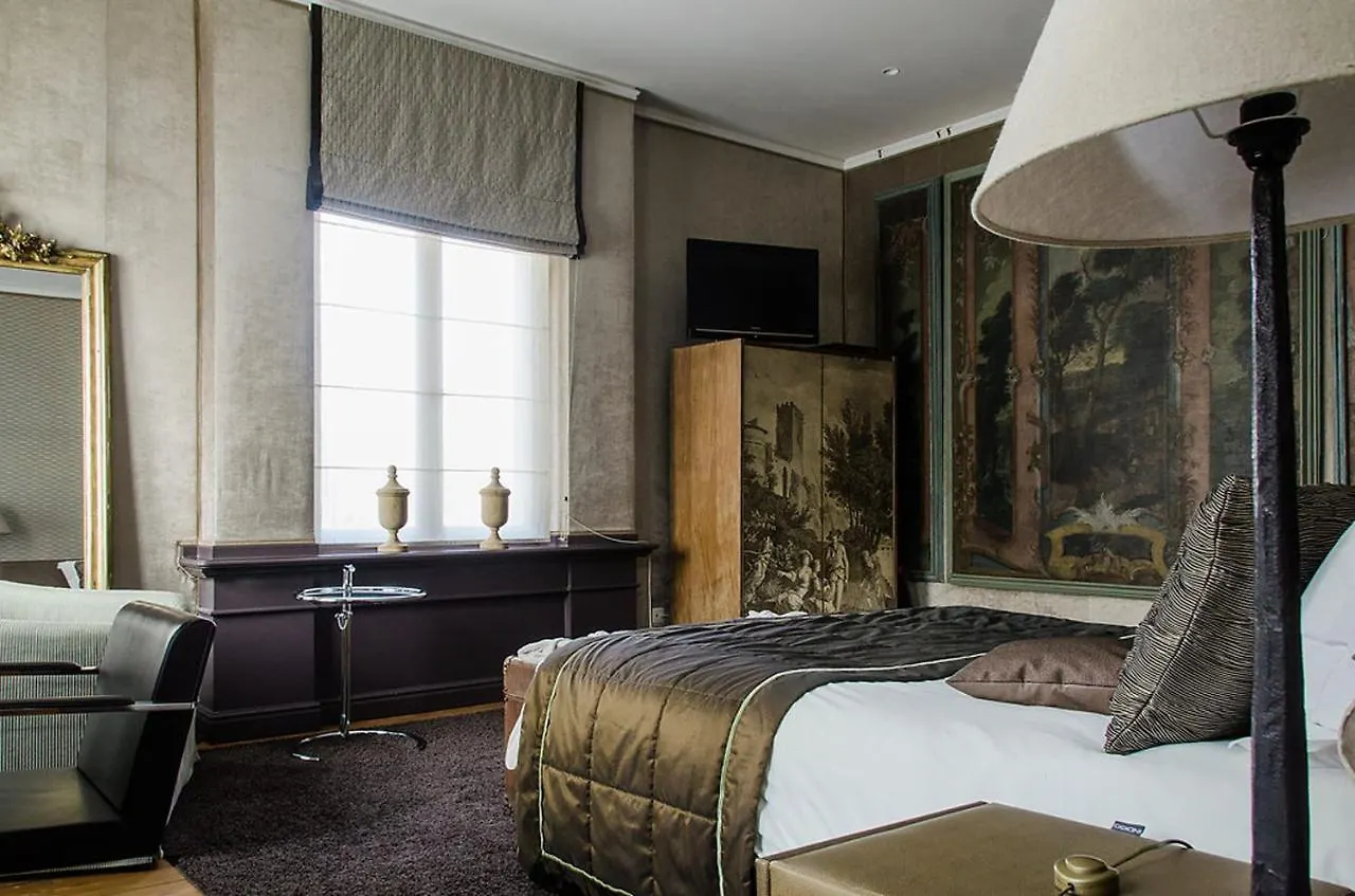 Hotel Le Tissu Antwerp 3*,