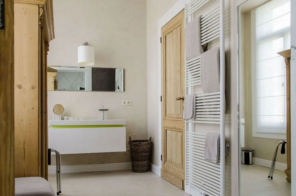 Hotel Le Tissu Antwerp 3*,  Belgium